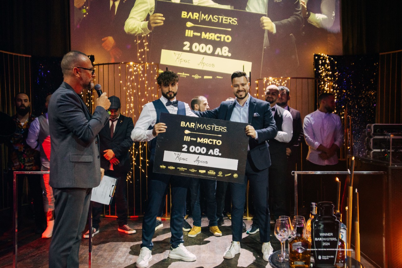 6_Bar Masters_Third_Place_Kris_Arsov