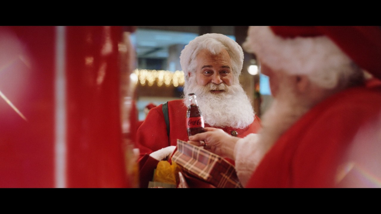 Commercial_Coca-Cola_Santa